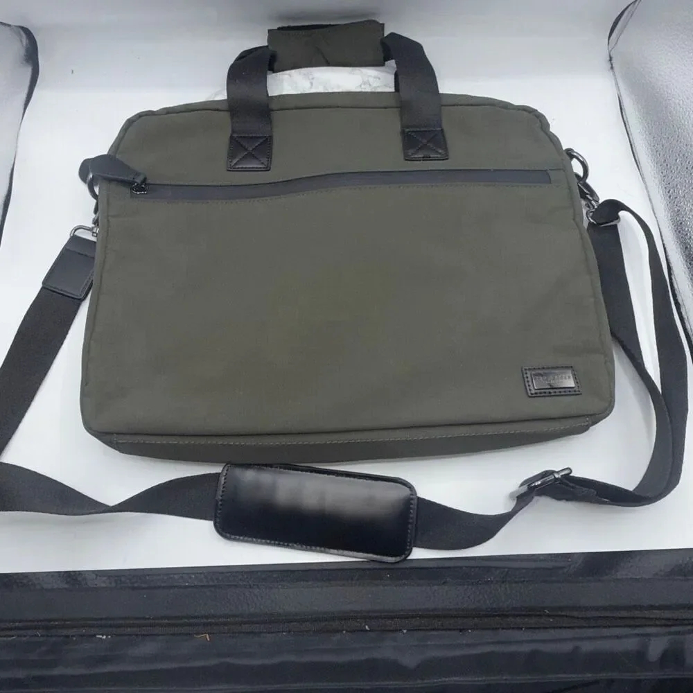TED BAKER LONDON Dark Green Trevoir Messenger Laptop Document Bag